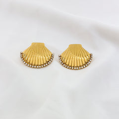 18K Gold Pleated Sea Shell