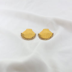 18K Gold Pleated Sea Shell